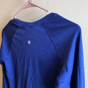 lululemon athletica Blue Long Sleeve Top